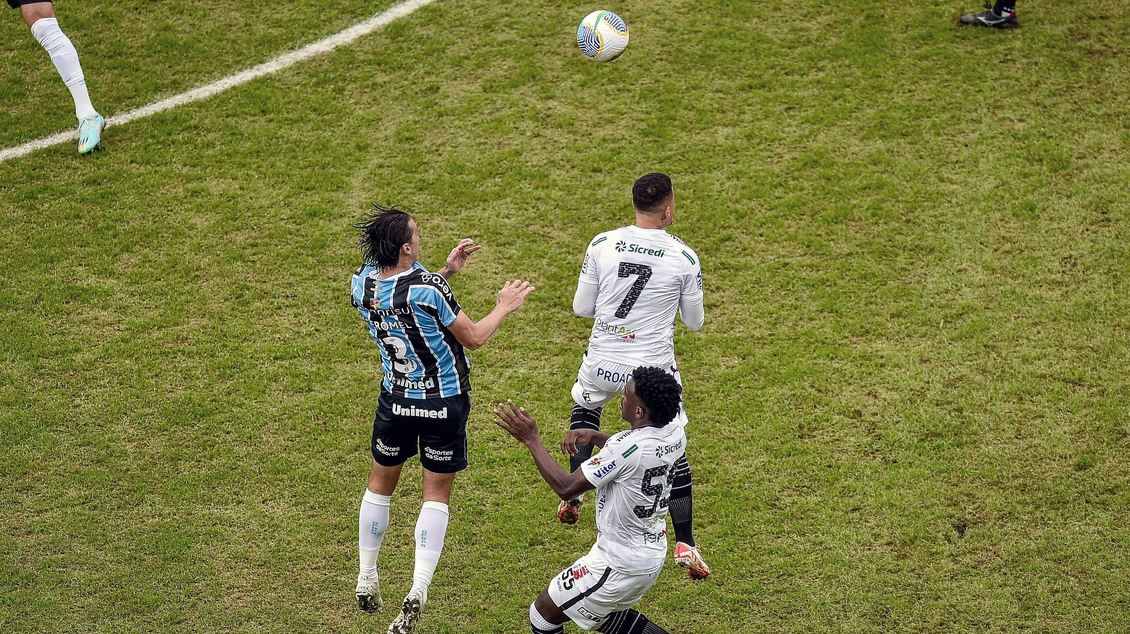 Grêmio venceu o Operário em Caxias do Sul