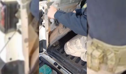 PRF apreende drogas escondidas no interior de caçamba de picape no RJ