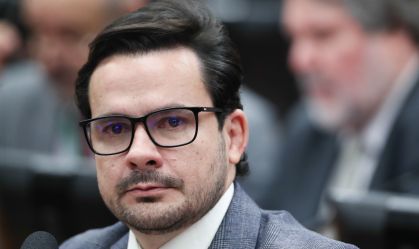 Quem é Capitão Alberto Neto, que disputa o segundo turno em Manaus