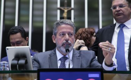 Discussão e votação de propostas. Presidente da Câmara dos Deputados, Arthur Lira