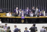 PEC da Anistia: Câmara aprova versão mais suave do texto 