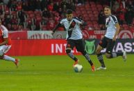 Vasco sofre transfer ban da Fifa por dívida com clube francês
