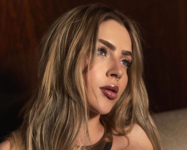 Jade Picon muda de visual e aposta em madeixas mais claras / Instagram/Jade Picon