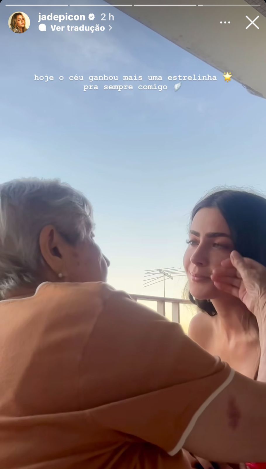 Influenciadora publicou vídeo emocionante ao se despedir de Dora Picon / Foto: Instagram/Jade Picon