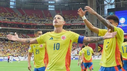 James Rodriguez comemora gol contra o Panamá em vitória por 4 a 0 contra o Panamá pelas quartas de final da Copa América