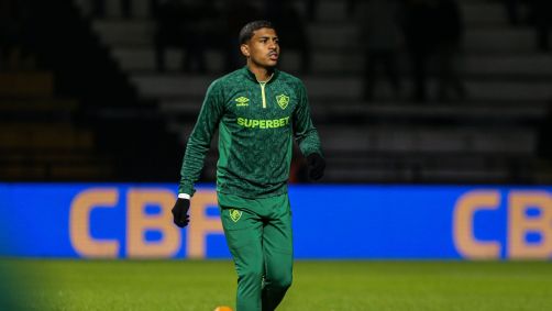 John Kennedy em jogo do Fluminense