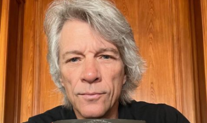 Jon Bon Jovi revela nunca ter feito cirurgias estéticas: "Estou bem"