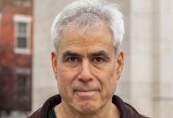 País está polarizado, mas todos têm filhos, diz Jonathan Haidt à CNN