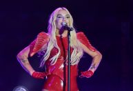 Kesha celebra 1º lançamento após litígio com Dr. Luke: 