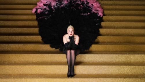 Lady Gaga colaborou com a Dior para criar o look que usou na abertura da Olimpíada de Paris