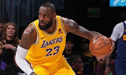 LeBron James renova com os Lakers e estabelece recorde na NBA