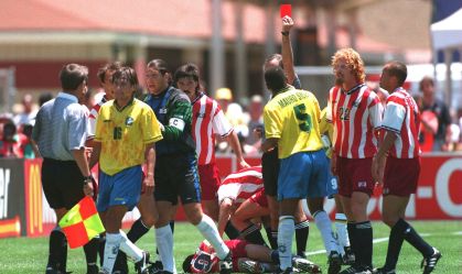 Leonardo expulso contra os Estados Unidos na Copa de 1994