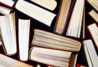 Conheça os 10 melhores livros do século 21, segundo o New York Times