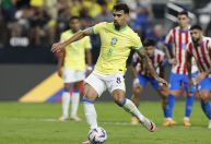Flamengo avalia risco e estuda proposta por Lucas Paquetá