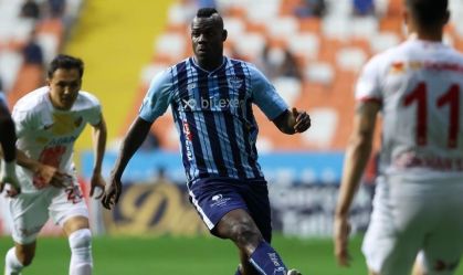 Balotelli no Corinthians? Os números do italiano nas últimas temporadas