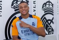 Mbappé revela como Vinicius Jr. influenciou negociação com Real Madrid