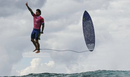 Foto de Gabriel Medina nos Jogos Olímpicos de Paris ganha ‘Oscar’ do esporte