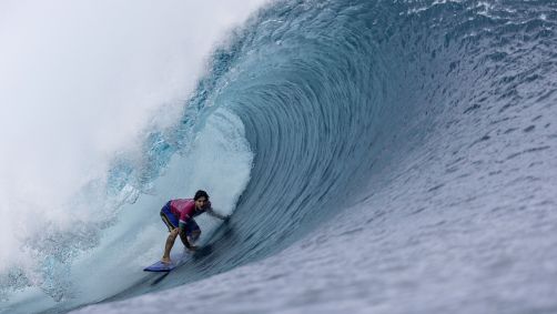 Gabriel Medina fez bateria espetacular e garantiu vaga nas quartas de final do surfe na Olimpíada de Paris