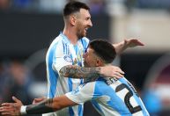 Messi se torna o segundo maior artilheiro por seleções; veja ranking