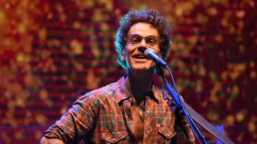 Nando Reis se apresentou no Rock Rec Festival, em Recife, em maio de 2024