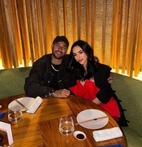 Neymar e Bruna Biancardi em jantar na Arábia Saudita / Reprodução/Instagram
