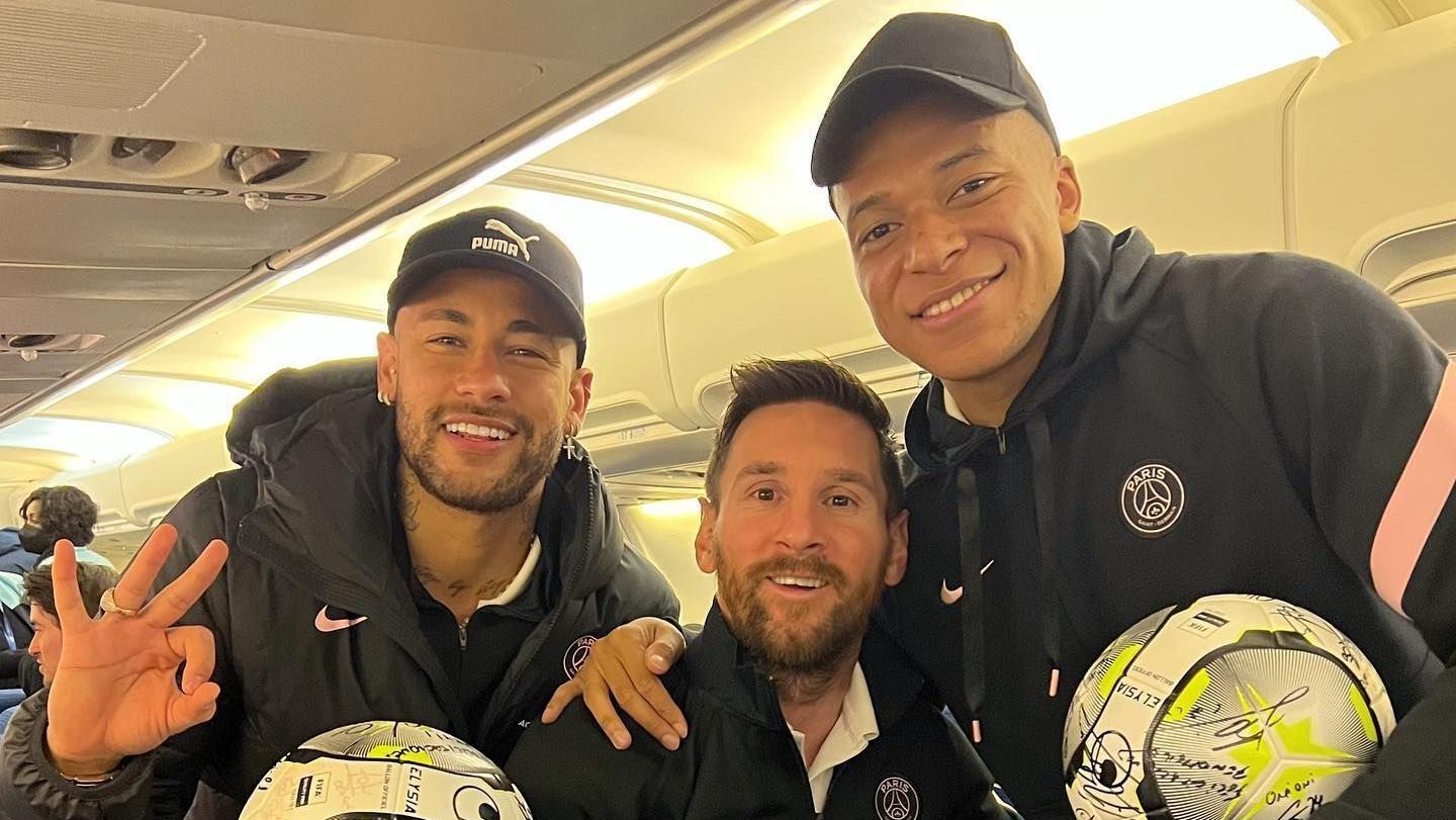 Neymar e mbappé parabenizam psg por título da champions league | cnn brasil