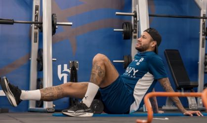 Neymar em atividade no Al-Hilal