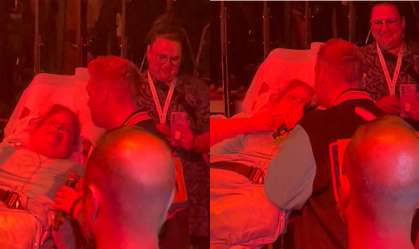 Ida ao show foi organizada pela Organização Não Governamental (ONG) Der Wünschewagen, que atende os desejos de pessoas em estado terminal