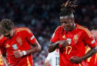 Eurocopa: dupla da Espanha comemora gol com dança de Neymar no Santos; veja
