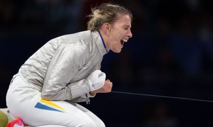 Olimpíada: ucraniana que se recusou a cumprimentar russa consegue primeira medalha do país