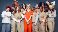 As atrizes Laura Prepon, 46, Taylor Schilling,