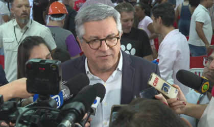 “Autonomia da PF está absolutamente mantida”, diz Padilha após indiciamento de Bolsonaro