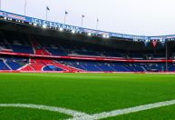 França proíbe torcedores do PSV em jogo contra PSG pela Champions