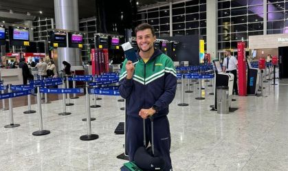 Pepê Gonçalves foi o primeiro brasileiro a embarcar para Paris