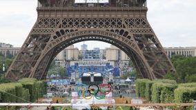 Trocadero enfeitado para a Cerimônia de Abertura