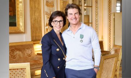 Tom Cruise recebe título de Cavaleiro das Artes e Letras do governo francês