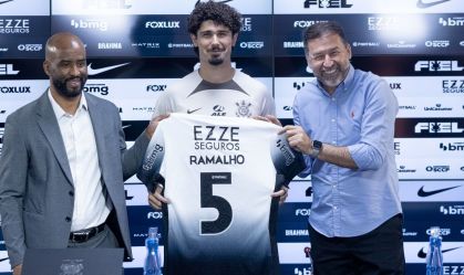 André Ramalho foi apresentado no Corinthians