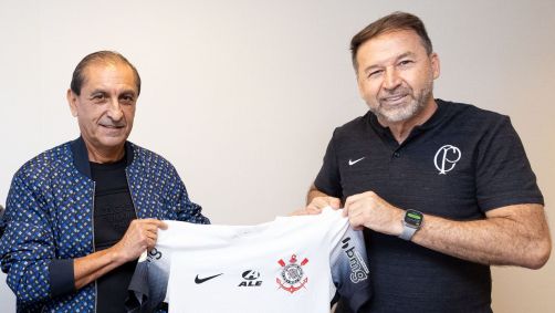 Ramón Díaz com Augusto Melo