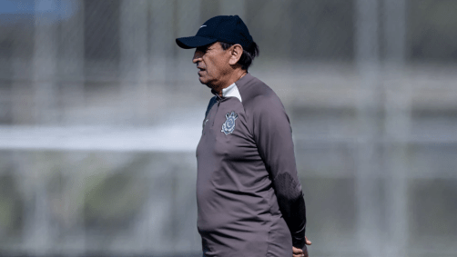 Ramón Díaz em treino do Corinthians