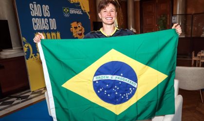 Raquel Kochhann será porta-bandeira do Brasil na Cerimônia de Abertura dos Jogos Olímpicos Paris 2024