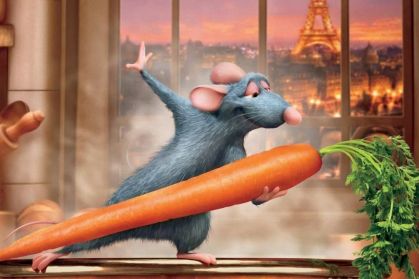 Com a representação do animal no evento, internautas lembraram do personagem Remy, do filme “Ratatouille”, de 2007