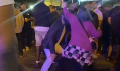 Casal que imitou macaco em roda de samba no Rio é indiciado por racismo