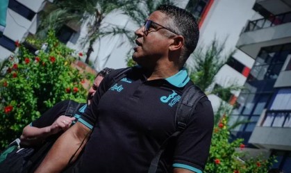 Inter se aproxima do técnico Roger Machado, do Juventude