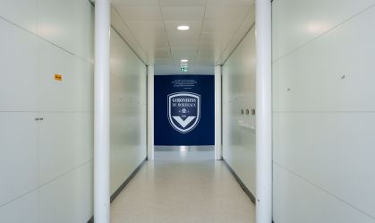 Hexacampeão francês declara falência e encerra atividade profissional