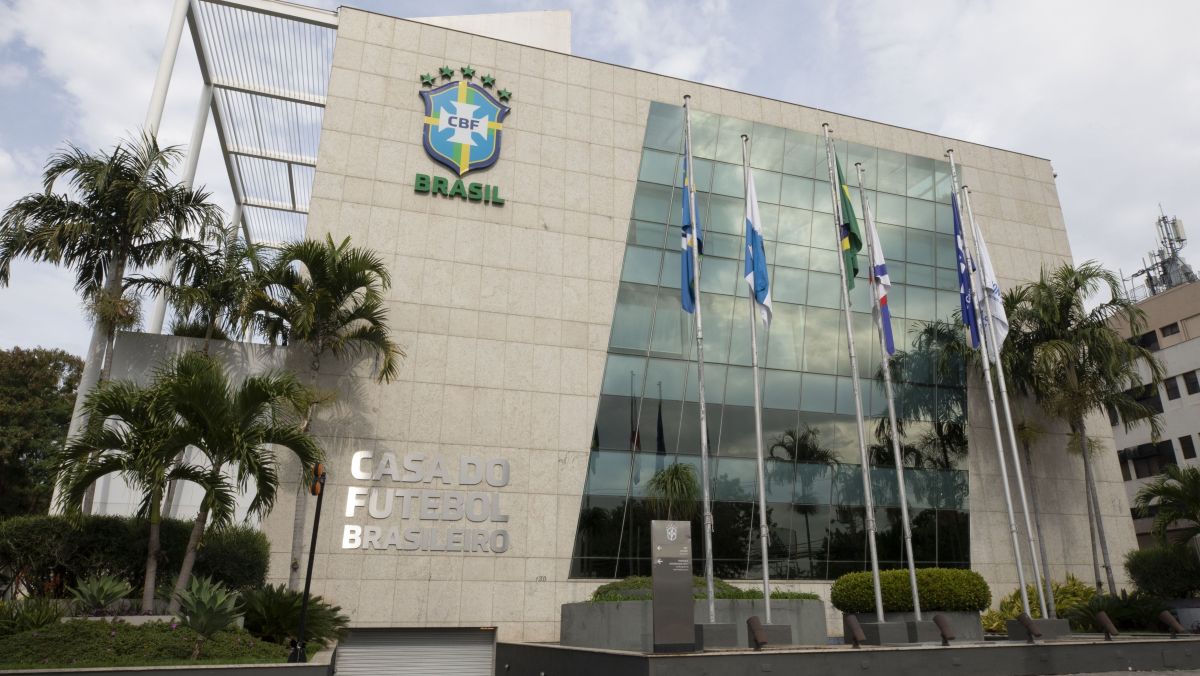 Clubes aprovam, e CBF implementa 10 novas regras no futebol brasileiro