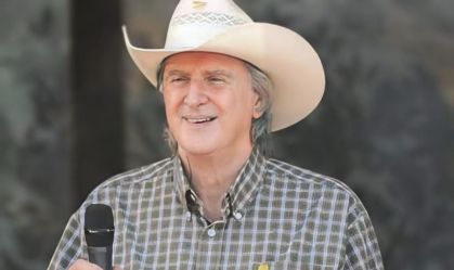 Dois shows de Sérgio Reis foram cancelados devido ao procedimento