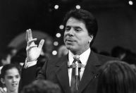 De maestro a cupido, veja as várias fases da carreira de Silvio Santos