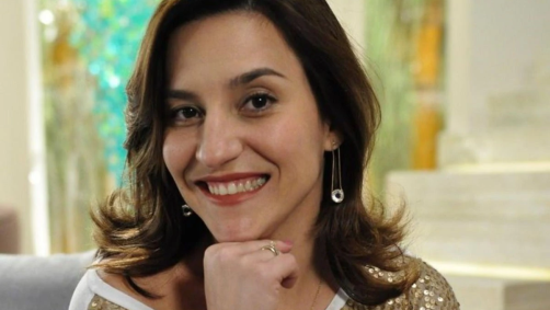 Morando no país há dois anos, a artista pediu no dia 18 de julho indicações de ocupações temporárias, o que gerou repercussões na mídia