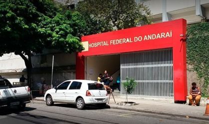 Imagem de destaque do post: Mulher é baleada durante confronto entre traficante no Rio