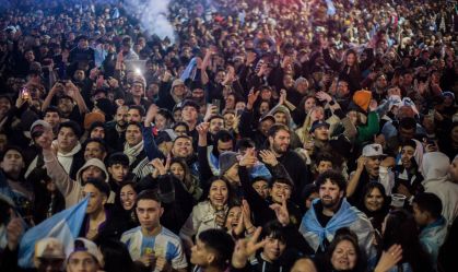 Torcedores da Argentina no Obelisco